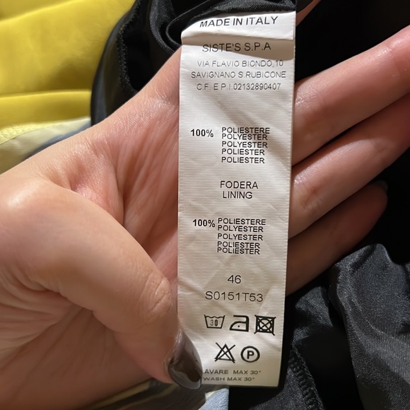 Siste’s Italian Long Sleeve Black and bright yellow-ish Green print Dress - Picture 5 of 6